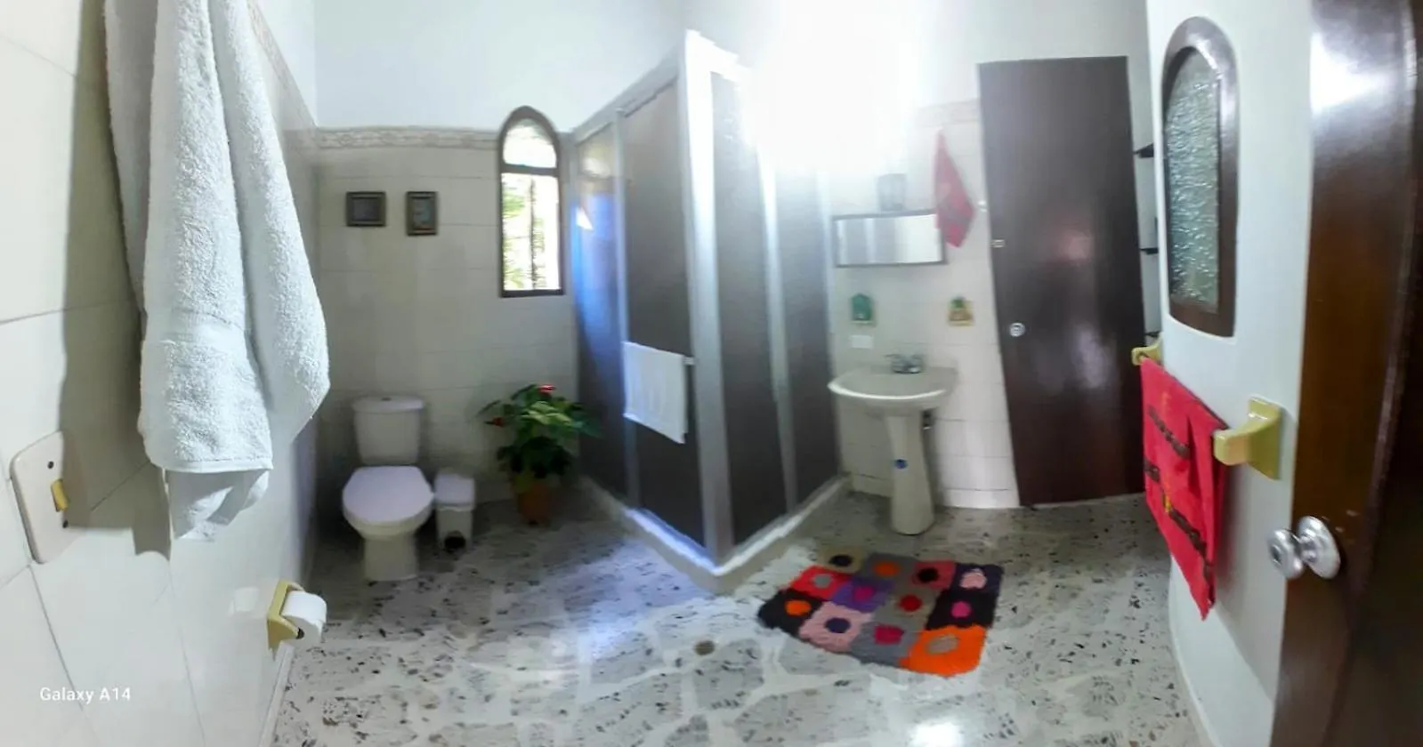 Habitacion 3 En Casa Retro Medellin 0*,